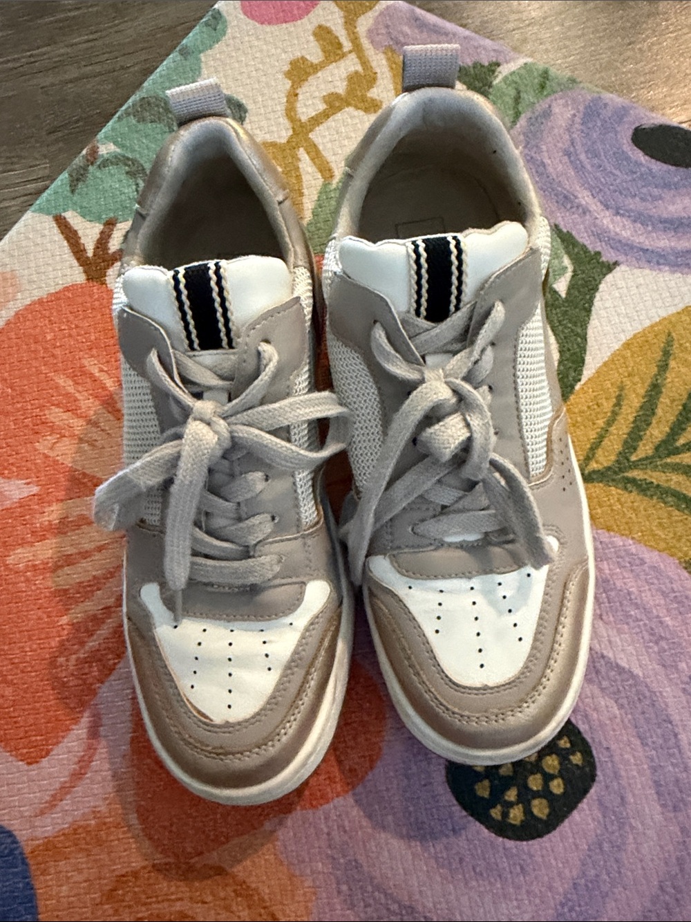 Shushop size 9 Neutral Two-Tone Lace-Up Sneakers - White & Taupe